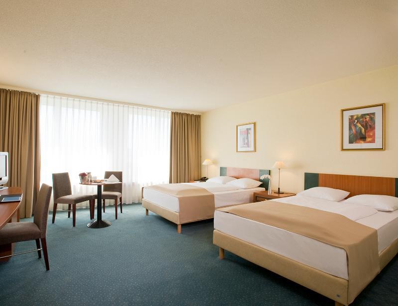 Nh Fribourg Hotel Zewnętrze zdjęcie